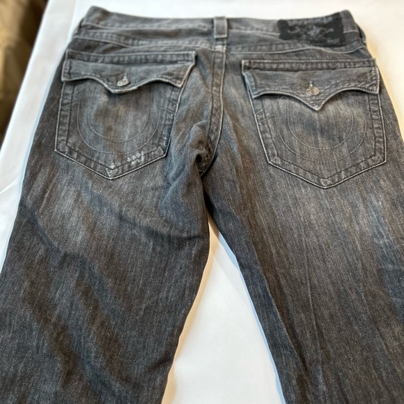 Rare Vintage TRUE RELIGION black distressed men’s RICKY jeans in size 34